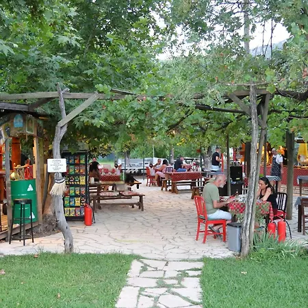 Simurg Evleri Konukevi 3*