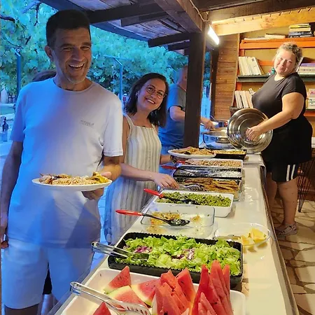 Konukevi Simurg Evleri Olimpos