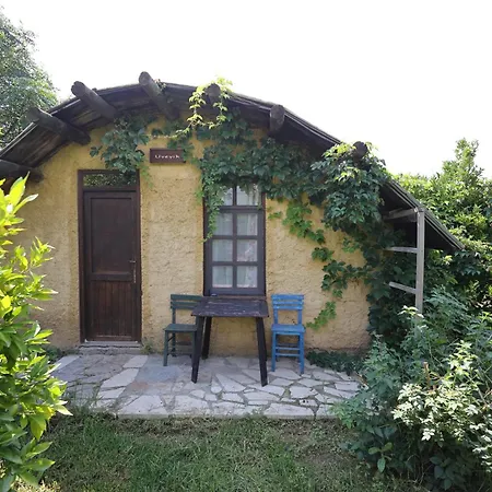 Simurg Evleri Konukevi