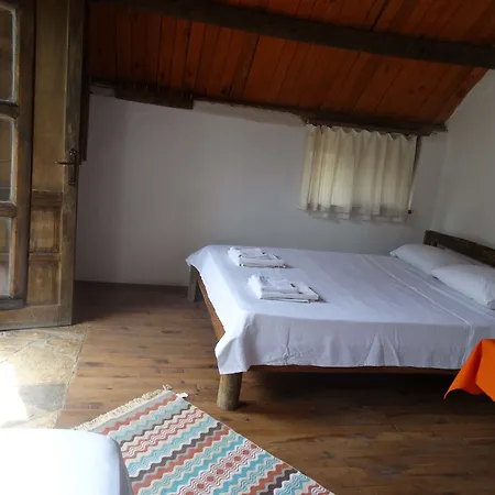 Simurg Evleri Konukevi 3*