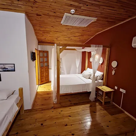 Gasthuis Simurg Evleri